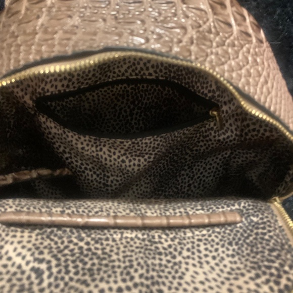 Brahmin Like Handbag - Picture 3 of 3